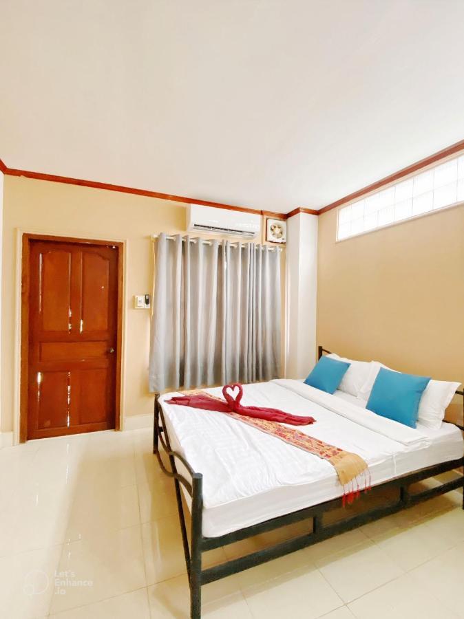 Ali Local Home Vientiane Extérieur photo